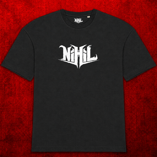 Avant d’un T-shirt oversize noir avec logo Nihil blanc sur fond rouge